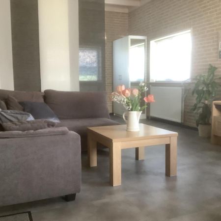 Het Waterhoentje Sint Jansklooster 외부 사진
